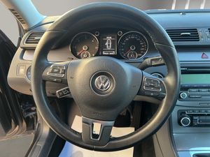 Volkswagen Passat 2.0 TDI 140 Advance Plus BlueMotion Tech  - Foto 11