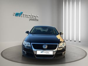 Volkswagen Passat 2.0 TDI 140 Advance Plus BlueMotion Tech  - Foto 3