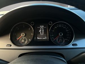Volkswagen Passat 2.0 TDI 140 Advance Plus BlueMotion Tech  - Foto 12