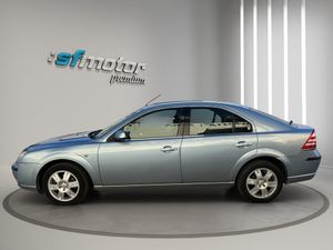 Ford Mondeo 2.0 TDCi Ghia  - Foto 4