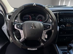 Mitsubishi L200 DID MPRO AUTO   - Foto 11