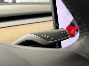 Tesla Model 3 Gran Autonomía AWD  - Foto 26