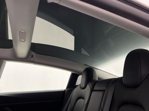Tesla Model 3 Gran Autonomía AWD  - Foto 35