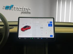 Tesla Model 3 Gran Autonomía AWD  - Foto 14