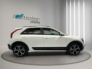 Kia Niro 1.6 GDi HEV 104kW (141CV) Emotion  - Foto 8