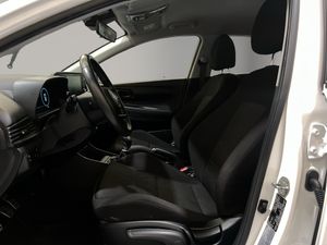 Hyundai Bayon 1.0 TGDI 74kW (100CV) 48V Maxx  - Foto 10