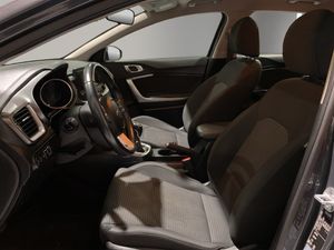 Kia Ceed 1.0 T-GDi 88kW (120CV) Drive  - Foto 10