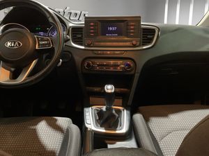Kia Ceed 1.0 T-GDi 88kW (120CV) Drive  - Foto 16