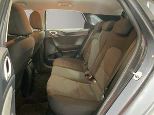 Kia Ceed 1.0 T-GDi 88kW (120CV) Drive  - Foto 14