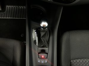 Toyota C-HR 1.8 125H Active  - Foto 32