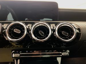 Mercedes CLA 180 D   - Foto 16