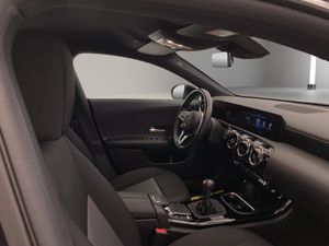 Mercedes CLA 180 D   - Foto 18