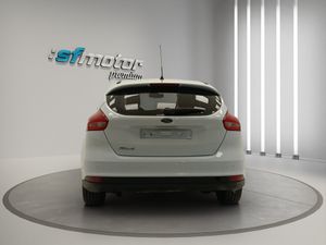 Ford Focus 1.6 TDCi 115cv Trend  - Foto 6