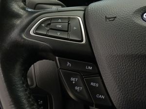 Ford Focus 1.6 TDCi 115cv Trend  - Foto 25