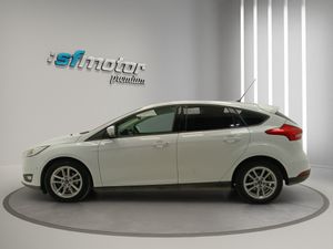 Ford Focus 1.6 TDCi 115cv Trend  - Foto 4