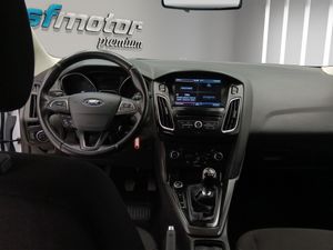 Ford Focus 1.6 TDCi 115cv Trend  - Foto 15