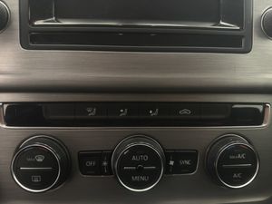 Volkswagen Golf Advance 1.6 TDI 105CV BMT  - Foto 24