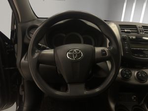 Toyota Rav4 2.2 D-4D Active 4x2  - Foto 12