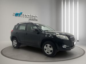 Toyota Rav4 2.2 D-4D Active 4x2  - Foto 8