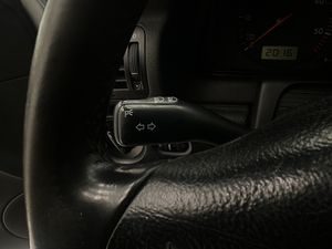 Volkswagen Passat 1.9 TDI COMFORTLINE  - Foto 24