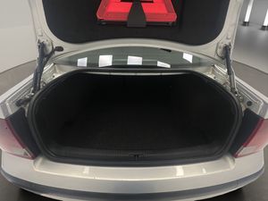 Volkswagen Passat 1.9 TDI COMFORTLINE  - Foto 21