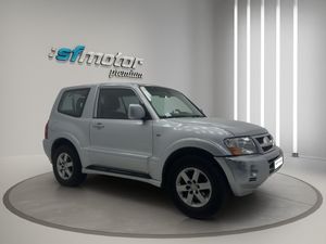 Mitsubishi Montero 3.2 DID All-Four  - Foto 9