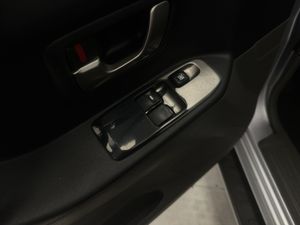 Mitsubishi Montero 3.2 DID All-Four  - Foto 29