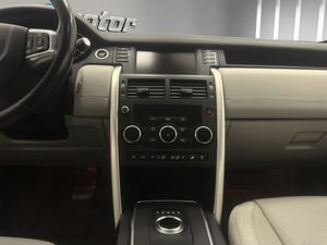 Land-Rover Discovery Sport 2.0L TD4 110kW (150CV) 4x4 SE  - Foto 16