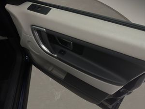 Land-Rover Discovery Sport 2.0L TD4 110kW (150CV) 4x4 SE  - Foto 18