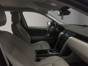 Land-Rover Discovery Sport 2.0L TD4 110kW (150CV) 4x4 SE  - Foto 19