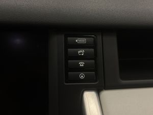 Land-Rover Discovery Sport 2.0L TD4 110kW (150CV) 4x4 SE  - Foto 31