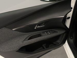 Peugeot 3008 1.5 BlueHDi 96kW (130CV) S&S Active Pack  - Foto 14