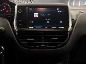 Peugeot 208 5P ACTIVE BlueHDi 73kW (100CV)  - Foto 17