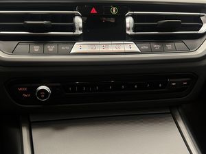 BMW Serie 3 318d Auto.  - Foto 32