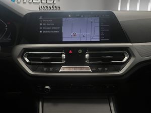 BMW Serie 3 318d Auto.  - Foto 17