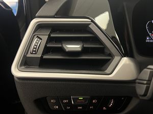 BMW Serie 3 318d Auto.  - Foto 31