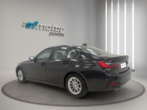 BMW Serie 3 318d Auto.  - Foto 5