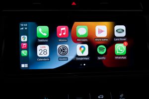 Land-Rover Range Rover Velar 2.0 D240 177kW R-Dynamic SE 4WD Auto  - Foto 12