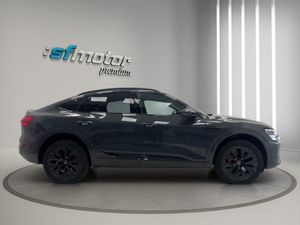 Audi Q8 e-tron S line 55 quattro  - Foto 8