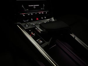 Audi Q8 e-tron S line 55 quattro  - Foto 26