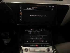 Audi Q8 e-tron S line 55 quattro  - Foto 32