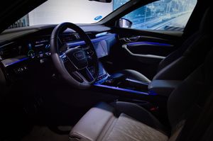 Audi Q8 e-tron S line 55 quattro  - Foto 3