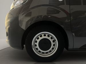 Peugeot Expert Combi BlueHDi 120 SS Standard  - Foto 22