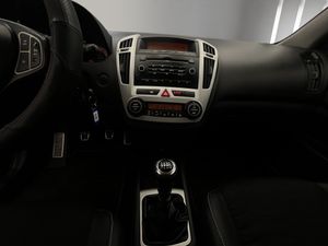 Kia ProCeed 2.0 140cv  - Foto 12