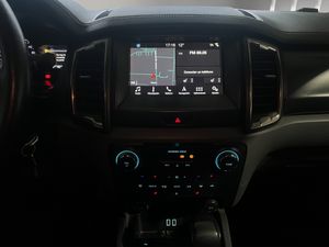 Ford Ranger WildTrack  - Foto 17