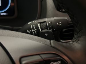 Hyundai Kona 1.6 GDI HEV Style Sky DCT  - Foto 24