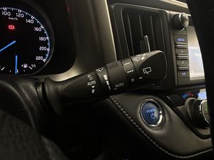Toyota Rav4 2.5l hybrid 2WD Advance  - Foto 23