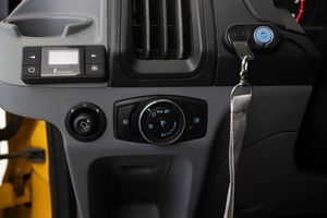 Ford Transit 350M 2.0TD 130PK 96KW M6 TREND 4D TALLER  - Foto 24