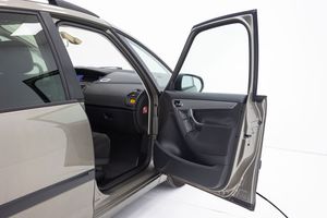 Citroën C4 PICASSO 1.6 HDI 109CV 7 PLAZAS  - Foto 18