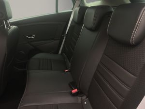 Renault Megane Sport Tourer Bose Energy dCi 130 S&S  - Foto 14